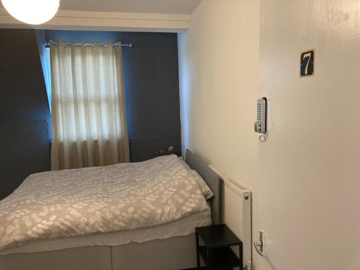 Chosen Rocky Lane Private Rooms Liverpool Luaran gambar