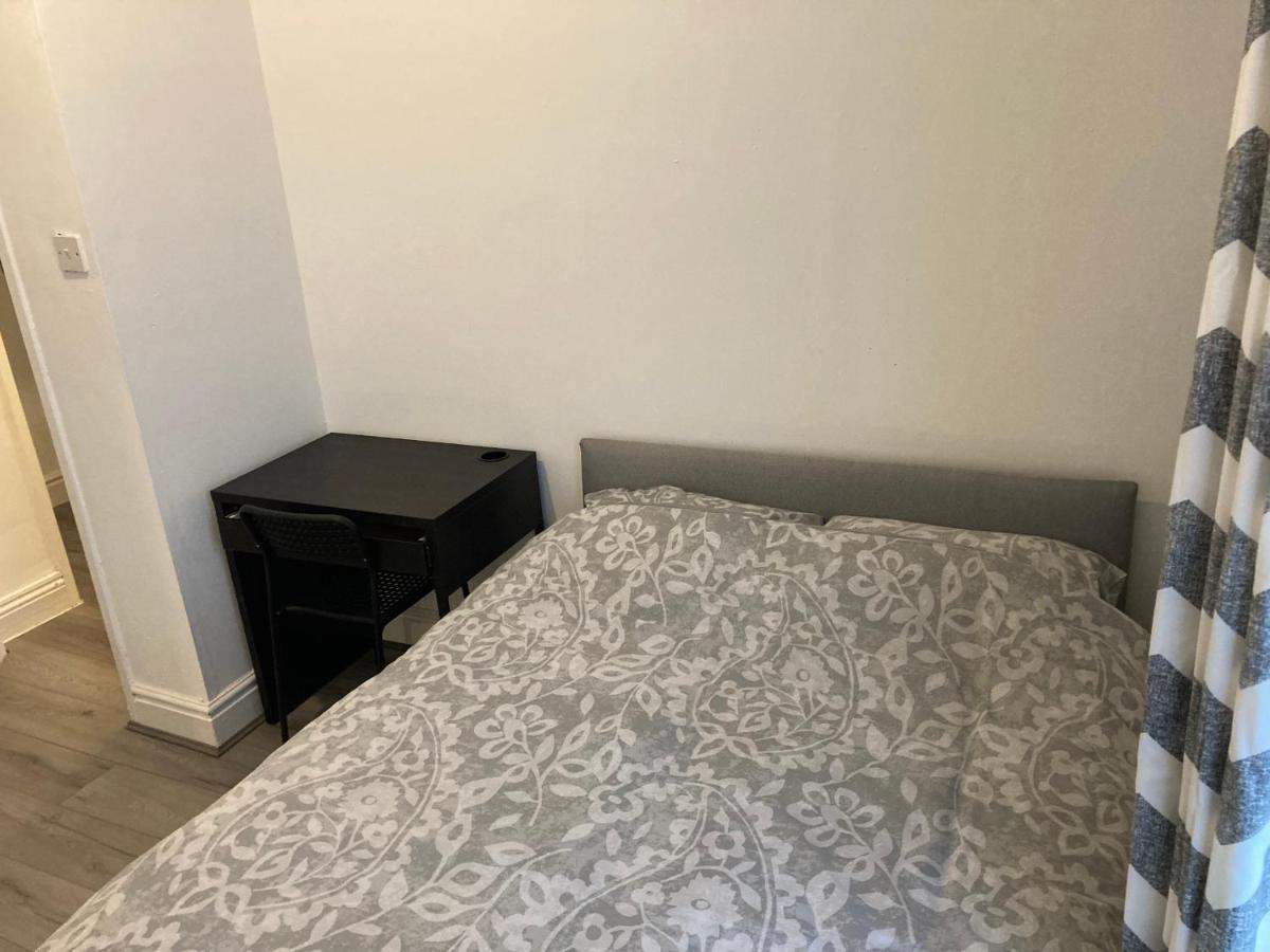 Chosen Rocky Lane Private Rooms Liverpool Luaran gambar