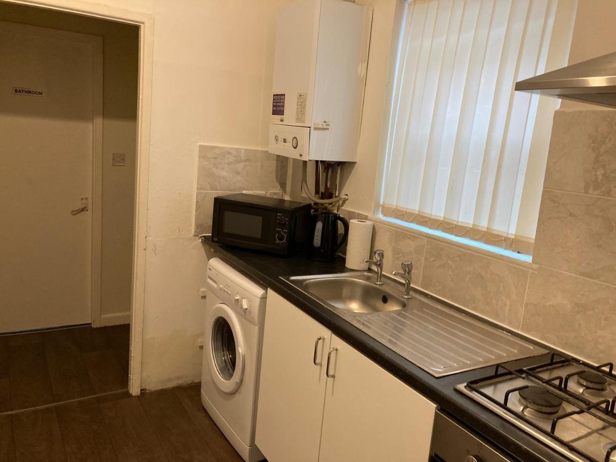 Chosen Rocky Lane Private Rooms Liverpool Luaran gambar